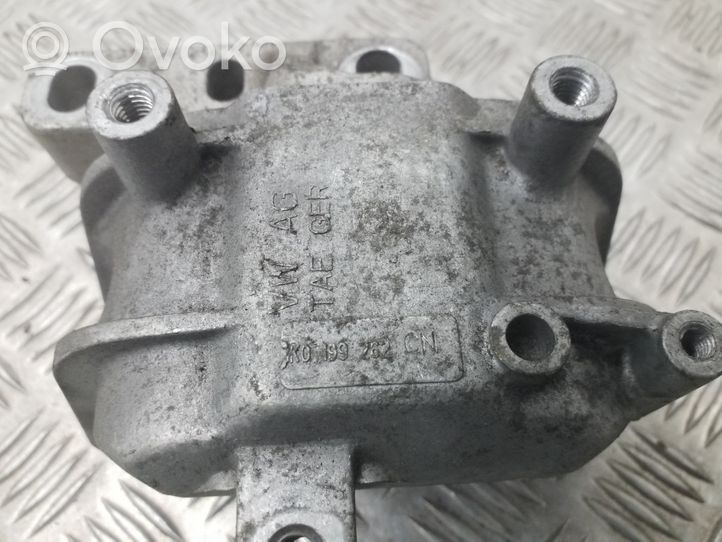 Volkswagen Golf VI Supporto di montaggio del motore 1K0199262CN