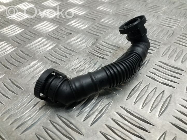 Volkswagen Tiguan Breather hose/pipe 03L103493