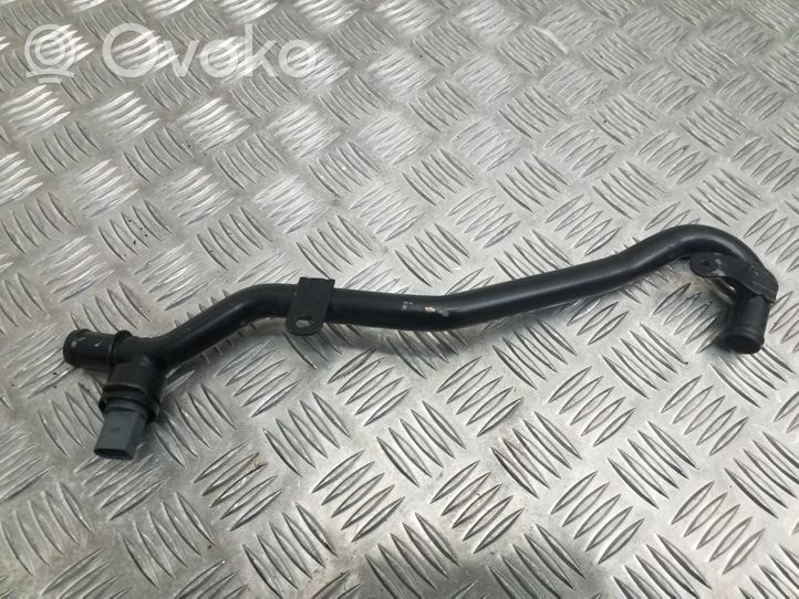 Volkswagen Tiguan Engine coolant pipe/hose 5N0121070L