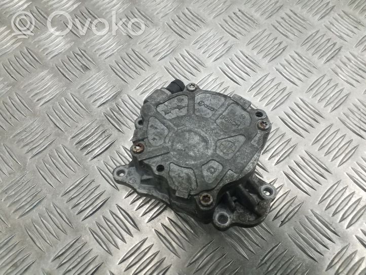 Volkswagen Tiguan Pompa podciśnienia / Vacum 03L145100