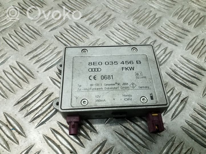 Audi A6 S6 C6 4F Antenos stiprintuvas 8E0035456B