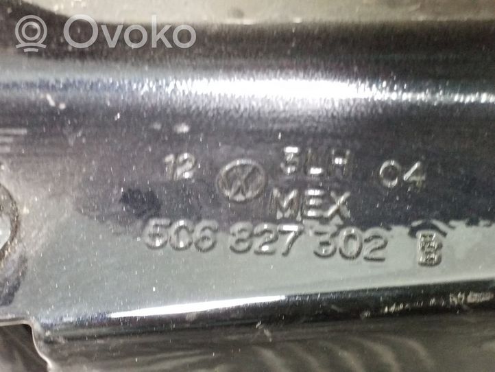Volkswagen Jetta VI Charnière de hayon 5C6827302B