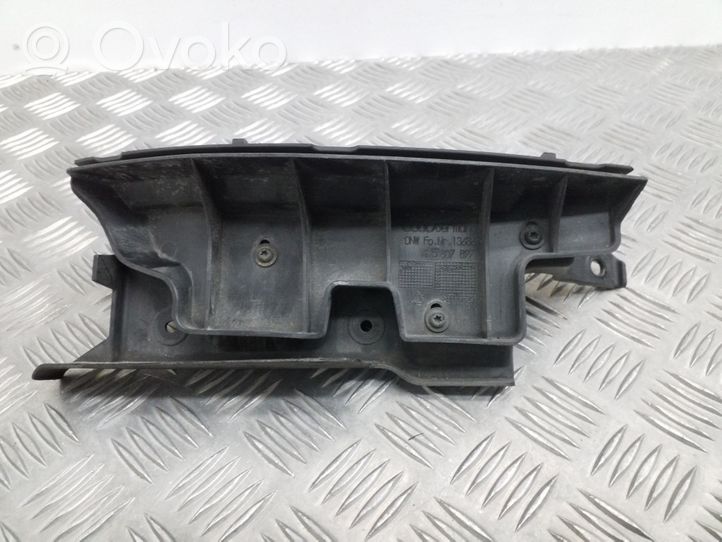 Audi A6 S6 C6 4F Staffa di rinforzo montaggio del paraurti posteriore 4F5807891