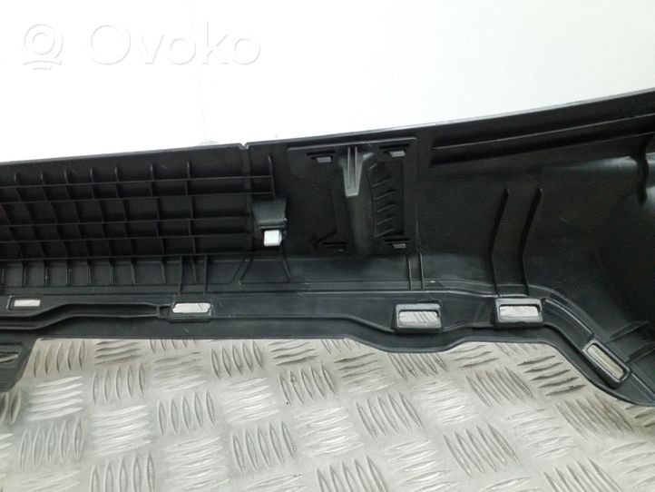 Skoda Yeti (5L) Osłona boczna fotela tylnego 5L0867766B