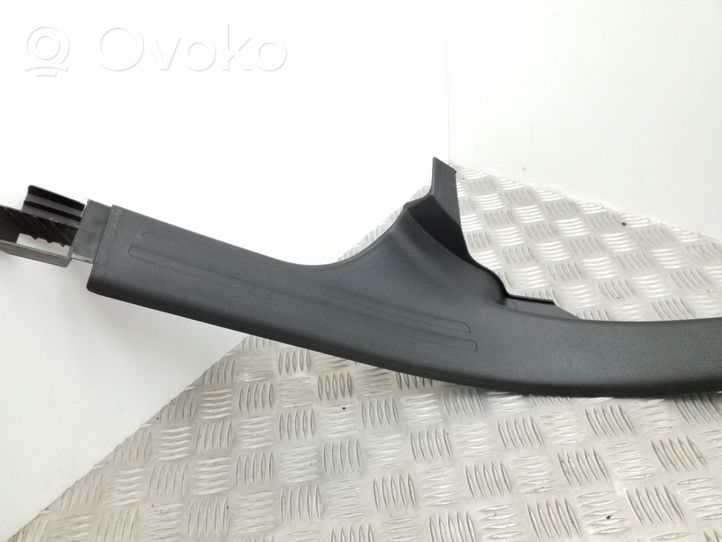 Audi A6 S6 C6 4F Rivestimento inferiore laterale del sedile posteriore 4F0867767A