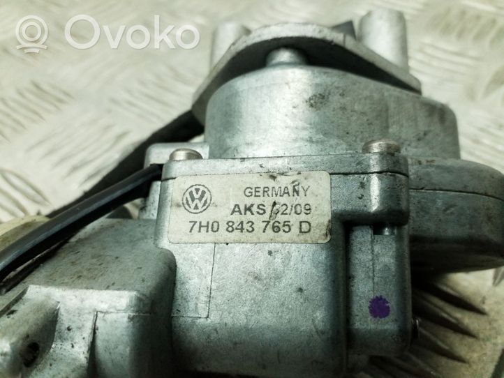 Volkswagen Transporter - Caravelle T5 Sliding door latching motor 7H0843765D