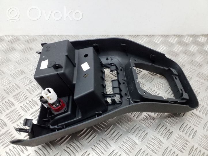 Volkswagen Tiguan Console centrale 5N1857961A