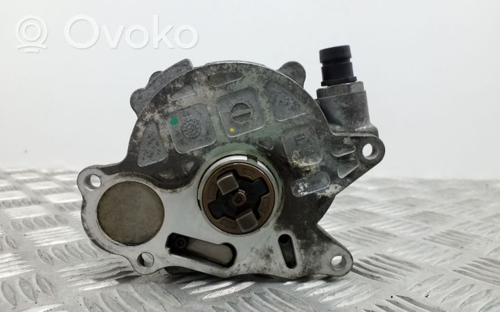 Volkswagen Eos Vacuum pump 03L145100