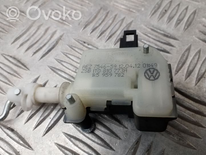 Volkswagen Touran II Serratura del tappo del serbatoio del carburante 1T0810773A