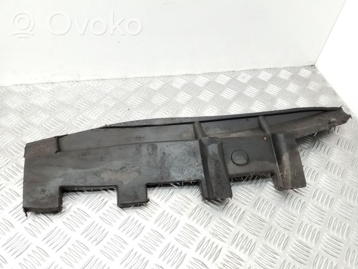 Volkswagen Touran II Supporto/guarnizione in poliuretano espanso del parafango 1T0864236