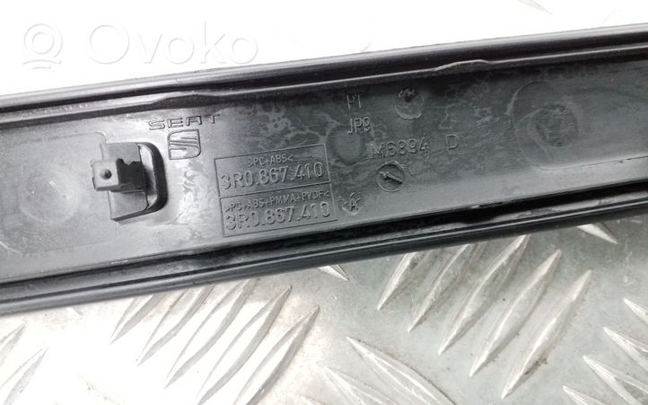 Seat Exeo (3R) Etuoven verhoilu (käytetyt) 3R0867410