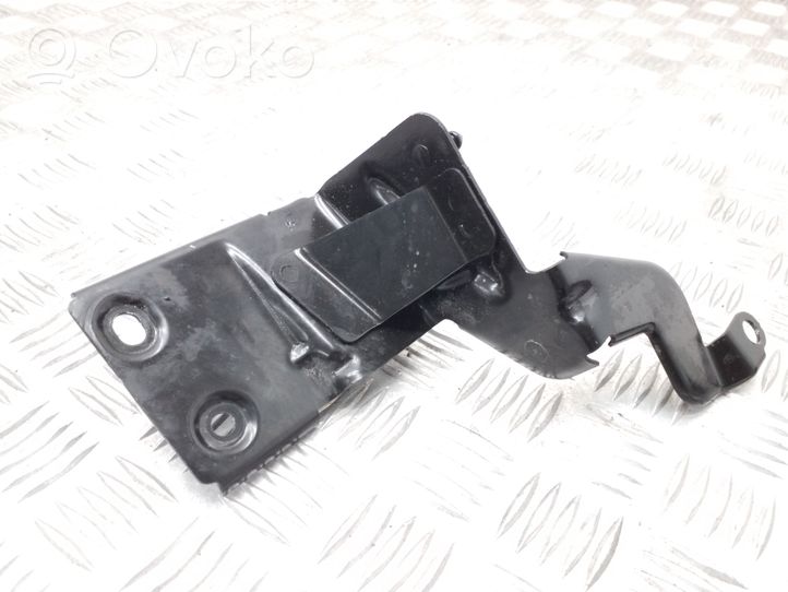 Volkswagen Golf VII Supporto pompa ABS 5Q1614235E