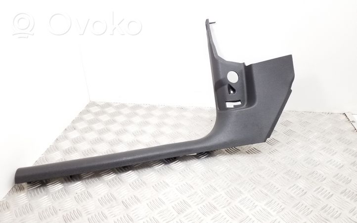 Audi Q3 8U Etuoven kynnyksen suojalista 8U1867271