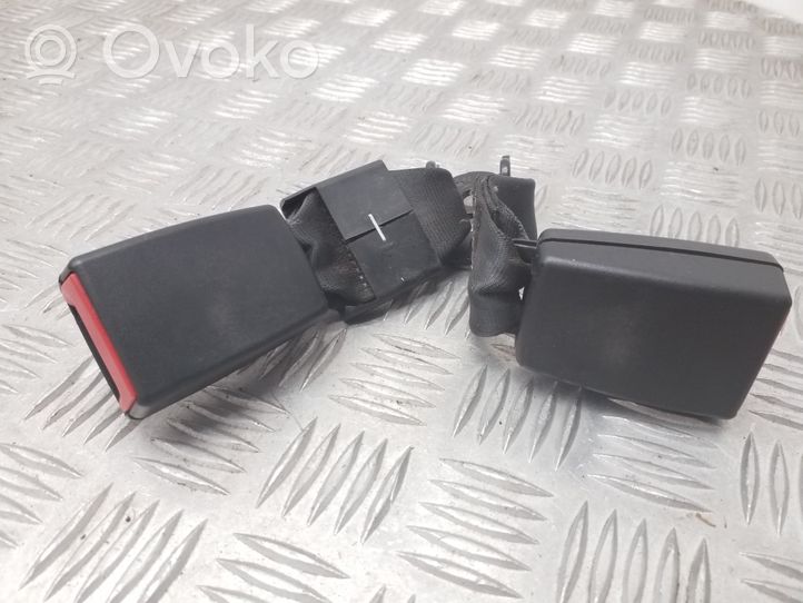 Volkswagen Jetta VI Middle seatbelt buckle (rear) 5C6857739