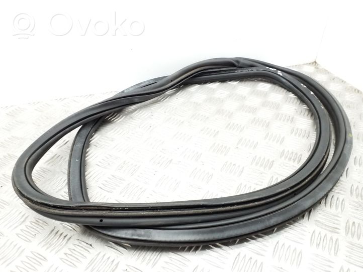 Audi A3 S3 A3 Sportback 8P Trunk rubber seal (body) 8P4827705