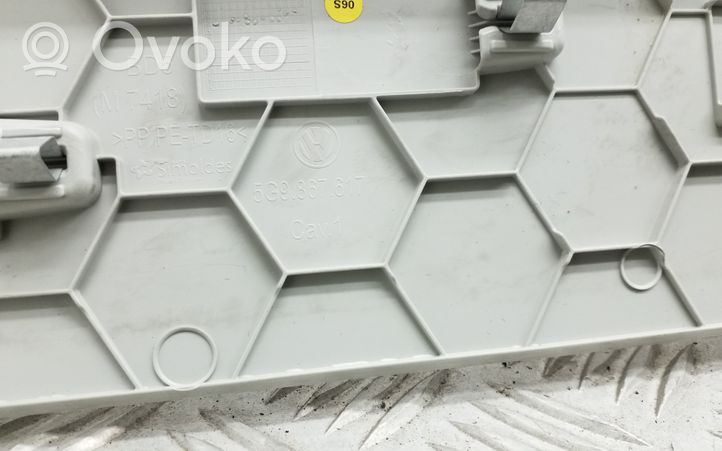 Volkswagen Golf VII Osłona / Listwa podsufitki bagażnika 5G9867617