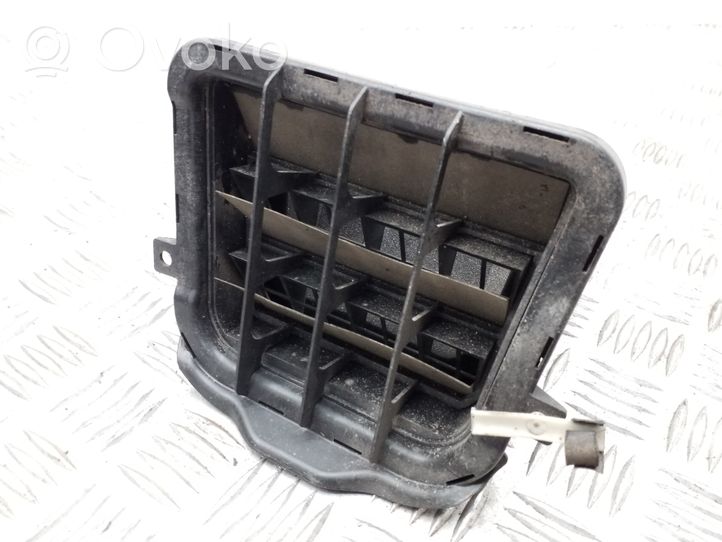 Audi A5 8T 8F Évent de pression de quart de panneau 8K0819161B