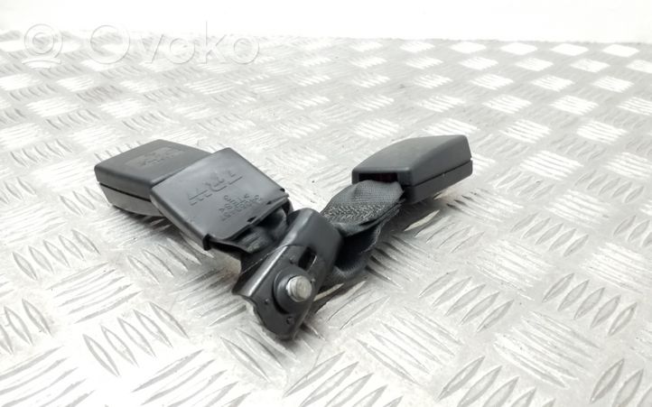 Volkswagen Jetta VI Middle seatbelt buckle (rear) 5C6857739