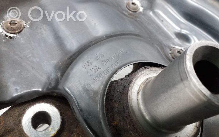 Volkswagen Jetta VI Piasta koła tylnego 505436A