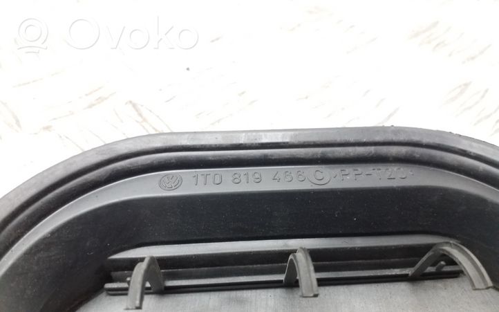 Volkswagen Touran II Quarter panel pressure vent 1T0819466C