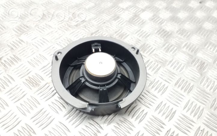 Seat Leon (5F) Altavoz de la puerta trasera 5F0035411