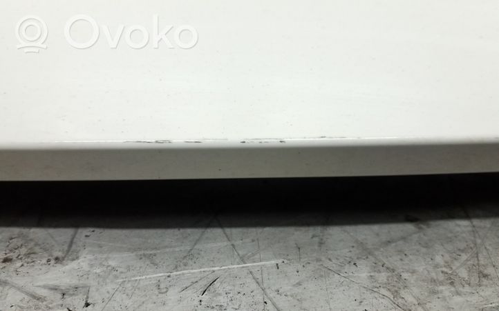 Audi Q3 8U Spojler klapy tylnej / bagażnika 8U0827933F