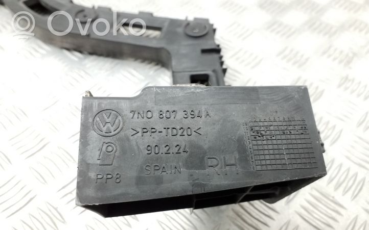 Volkswagen Sharan Staffa angolare del supporto di montaggio del paraurti 7N0807394A