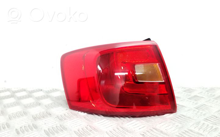 Volkswagen Jetta VI Rear/tail lights 5C6945095