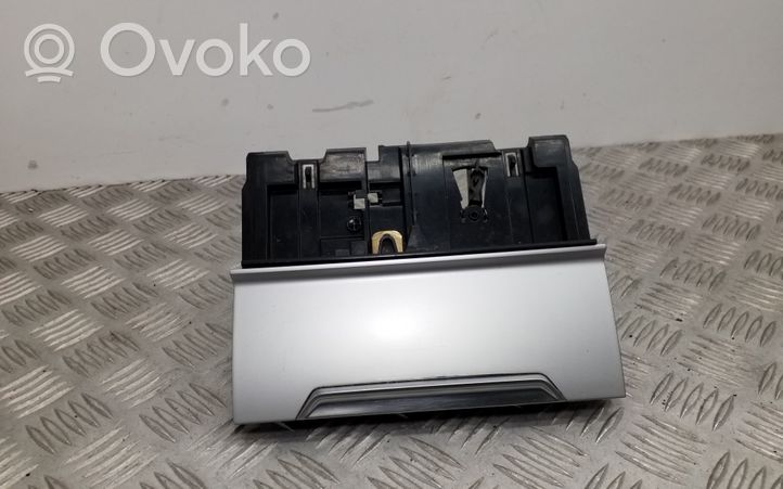 Volkswagen PASSAT B8 Popielniczka przednia tunelu środkowego 3G2863284