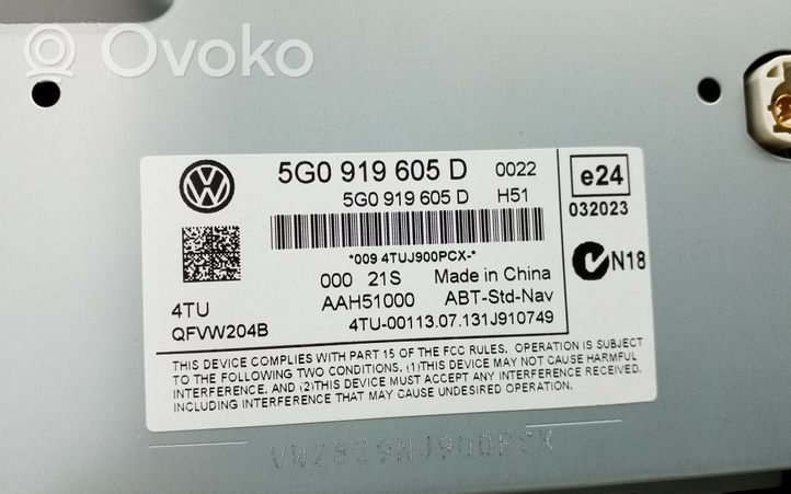 Volkswagen Golf VII Panel / Radioodtwarzacz CD/DVD/GPS 5G0919605D