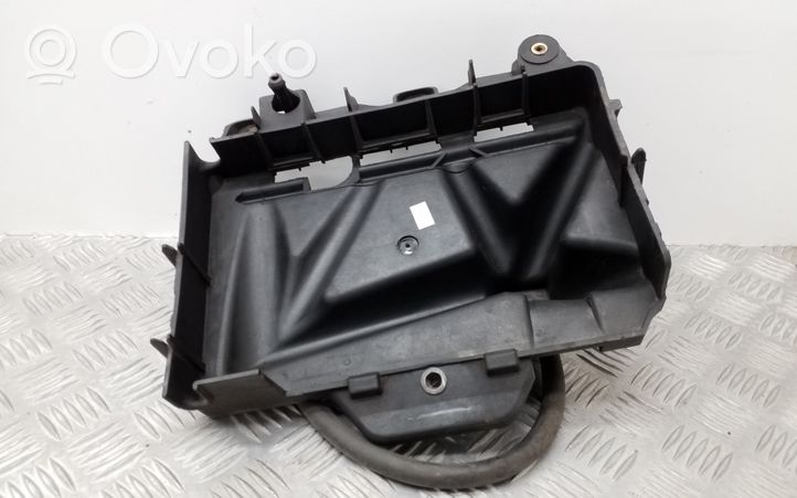 Seat Toledo IV (NH) Boîte de batterie 6R0915331C