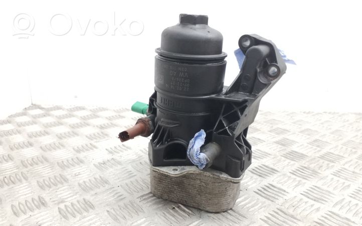 Volkswagen PASSAT B8 Supporto di montaggio del filtro dell’olio 03N115389B