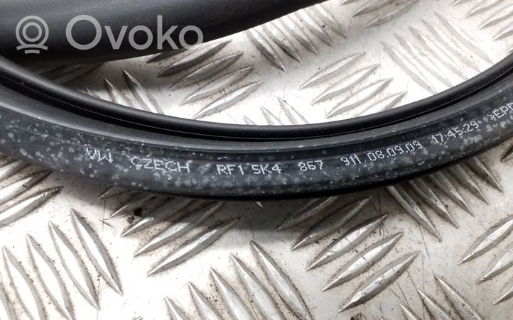 Volkswagen Golf VI Front door rubber seal 5K4867911