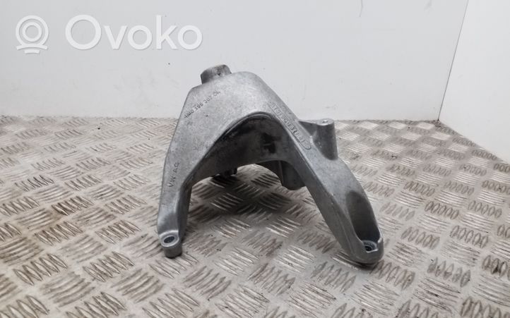 Audi Q7 4M Supporto di montaggio del motore 4M0199307CN