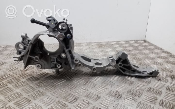 Audi Q5 SQ5 Supporto del generatore/alternatore 05L903143B