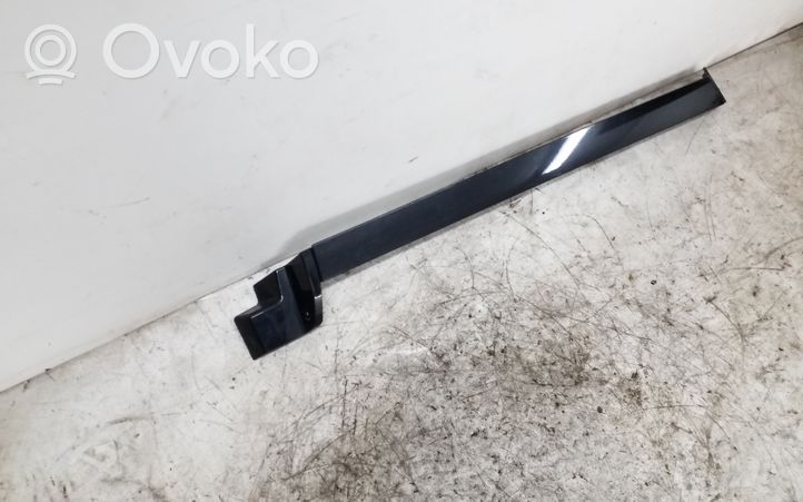 Volkswagen Sharan Maskownica szyny drzwi bocznych / przesuwnych 7N0843796