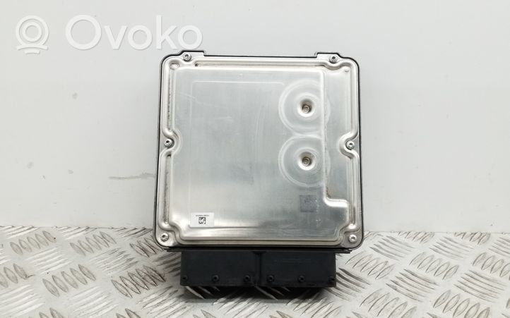 Volkswagen PASSAT B8 Komputer / Sterownik ECU silnika 04L907309R