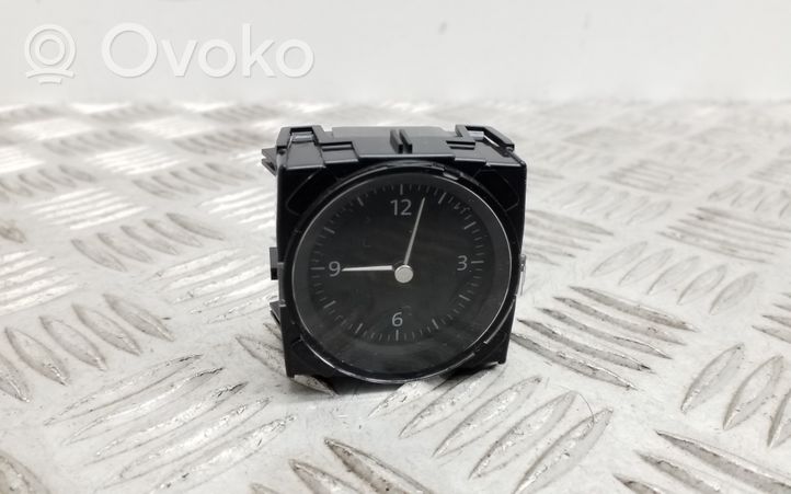 Volkswagen PASSAT B8 Clock 3G0919204C