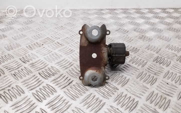 Volkswagen Touareg II Staffa/supporto di montaggio della marmitta 7H0253144