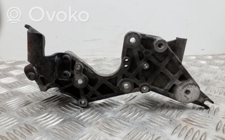 Audi A5 8T 8F Support pompe injection à carburant 059130147P