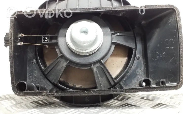 Audi A4 S4 B8 8K Subwoofer-bassokaiutin A1908013