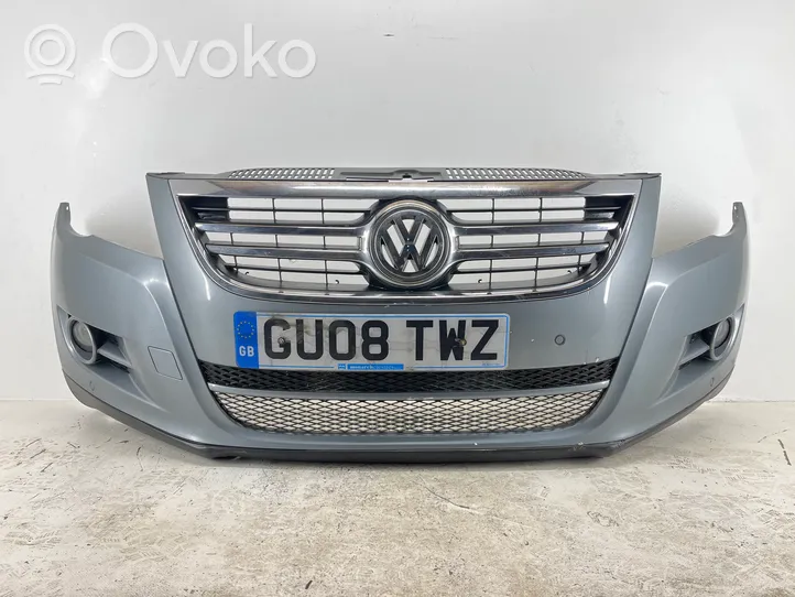 Volkswagen Tiguan Priekinis bamperis 5N0807221