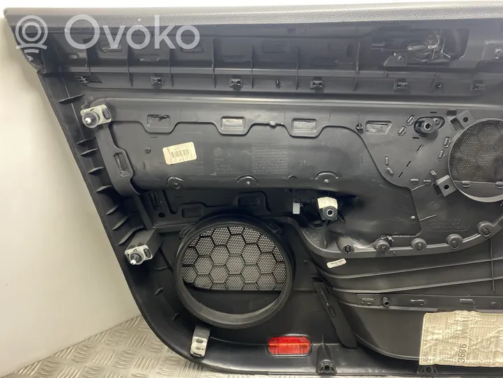 Volkswagen Golf VI Etuoven verhoilu 1K4867012JM