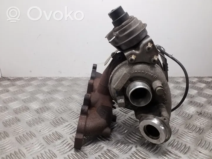 Volkswagen PASSAT B7 Turbine 03L253016T