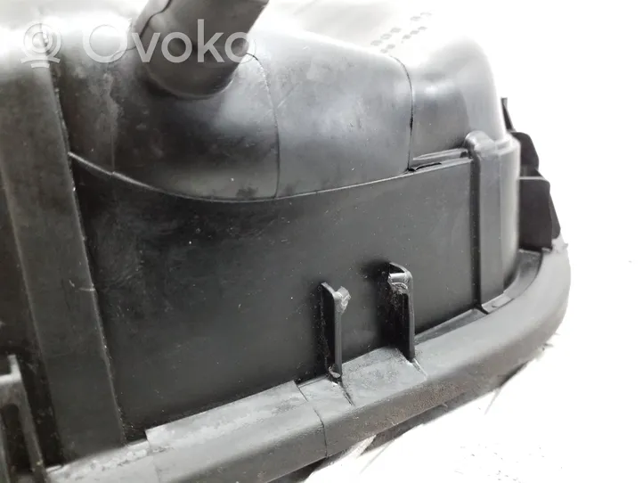 Volkswagen PASSAT B8 Sportello del serbatoio del carburante 3G9809857