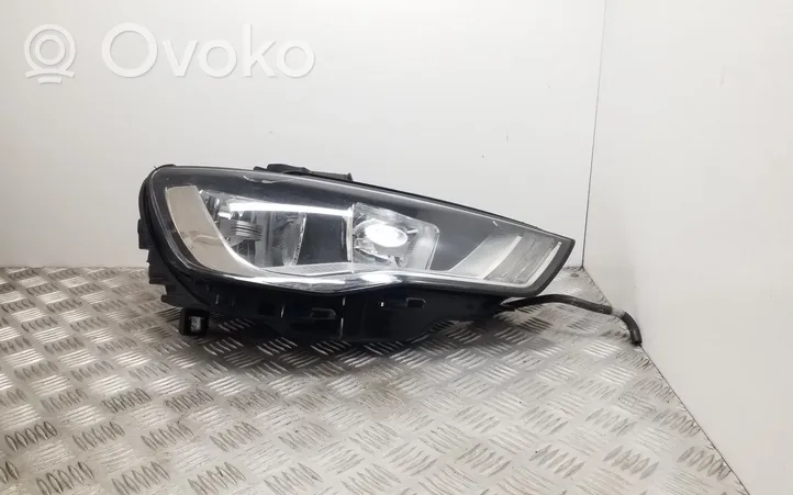 Audi A3 S3 8V Передняя фара 8V0941004A