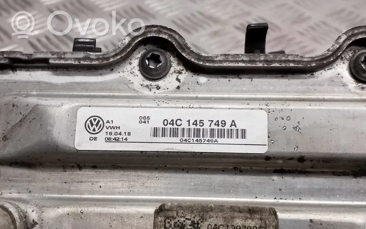 Volkswagen T-Roc Kolektor ssący 04C145749A