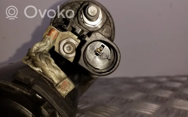 Volkswagen Jetta VI Starter motor 02Z911024H