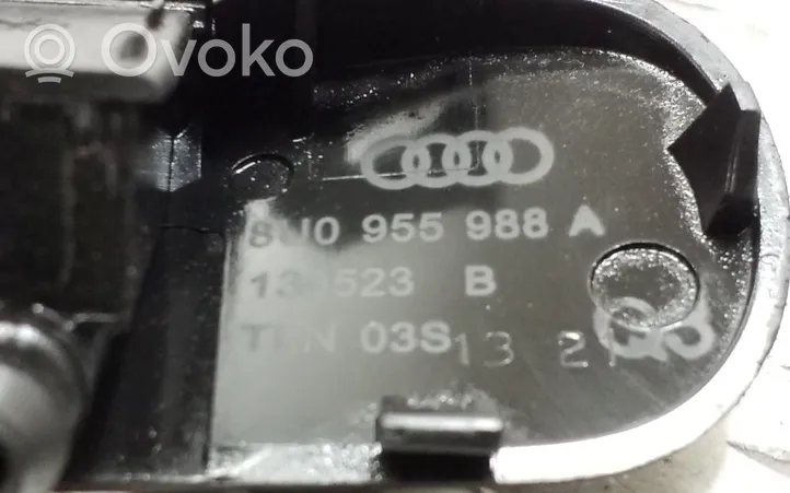 Audi Q3 8U Dysza spryskiwacza szyby przedniej / czołowej 8U0955988A