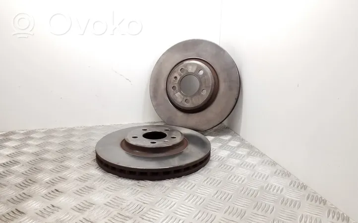 Audi A5 8T 8F Front brake disc 